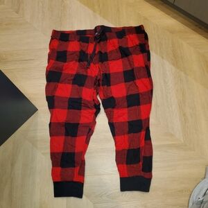 Old Navy Flannel Red and Black Plaid Joggers Size XXL -New!